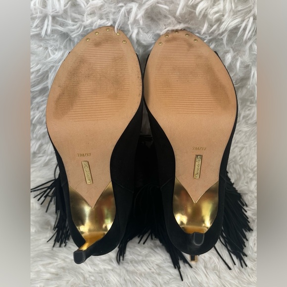 Louise et Cie | Lo-Jayane | Black Fringe Stiletto
Suede Peep Toe Boot - Picture 10 of 11